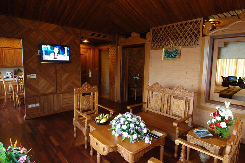 โรงแรม รอยัล เกทุมดี Taungoo ภายนอก รูปภาพ