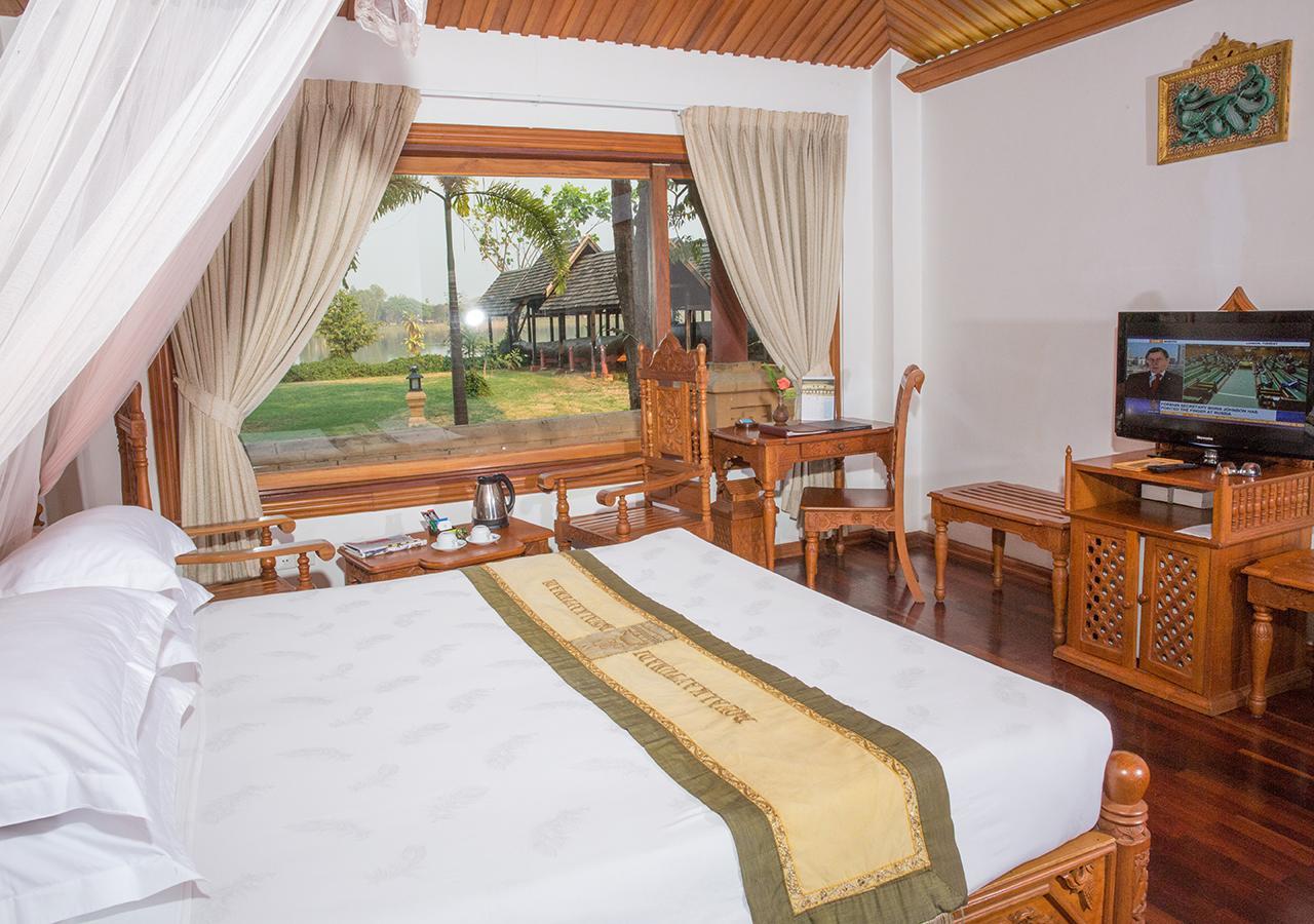 โรงแรม รอยัล เกทุมดี Taungoo ภายนอก รูปภาพ