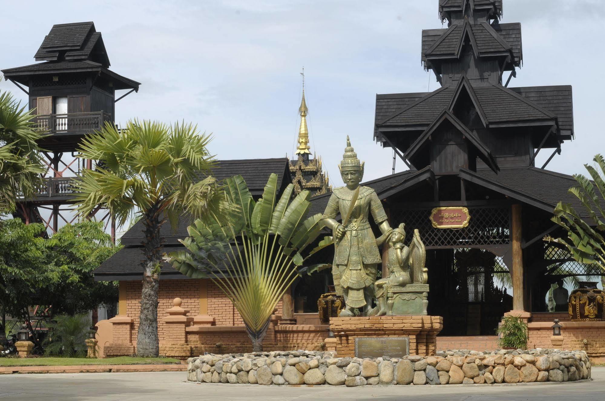 โรงแรม รอยัล เกทุมดี Taungoo ภายนอก รูปภาพ
