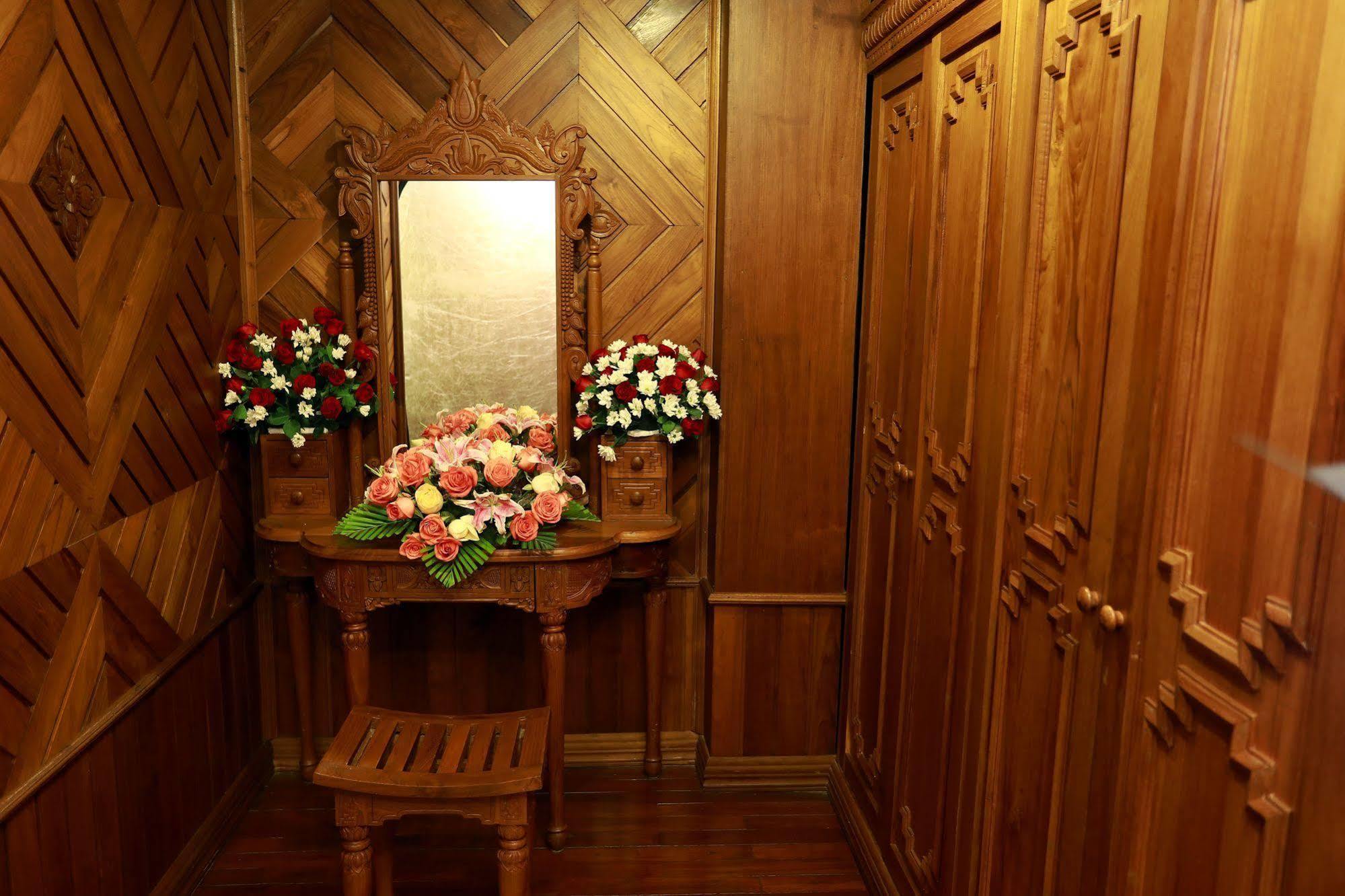 โรงแรม รอยัล เกทุมดี Taungoo ภายนอก รูปภาพ